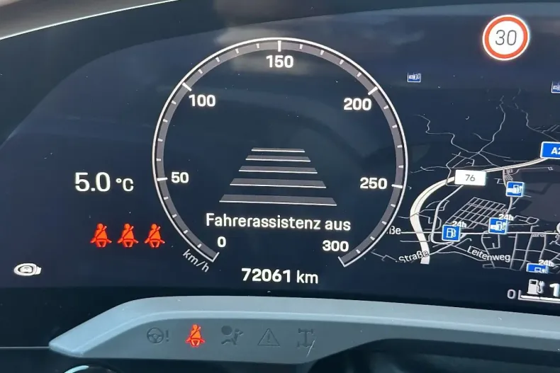 Porsche Taycan din 2021 cu 72.058 km - oferta POR146512 - foto 22