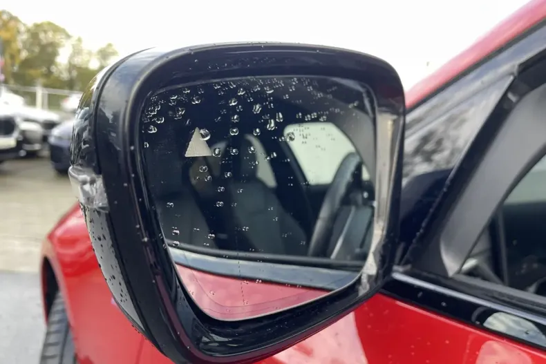 BMW 330 din 2024 cu 5.700 km - oferta BMW146520 - foto 12