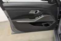 BMW 330 din 2024 cu 13.740 km - oferta BMW146524 - foto 14