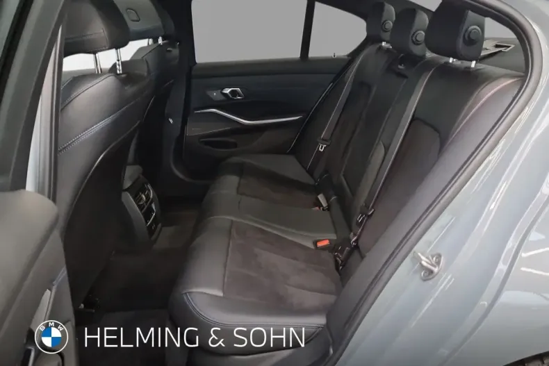 BMW 330 din 2024 cu 9.400 km - oferta BMW146525 - foto 11