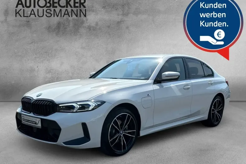 BMW 330 din 2024 cu 20.107 km - oferta BMW146526 - foto 1