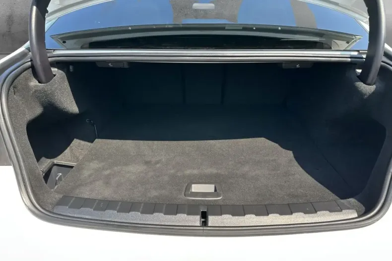 BMW 330 din 2024 cu 20.107 km - oferta BMW146526 - foto 15