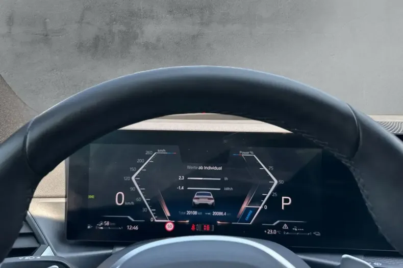 BMW 330 din 2024 cu 20.107 km - oferta BMW146526 - foto 16