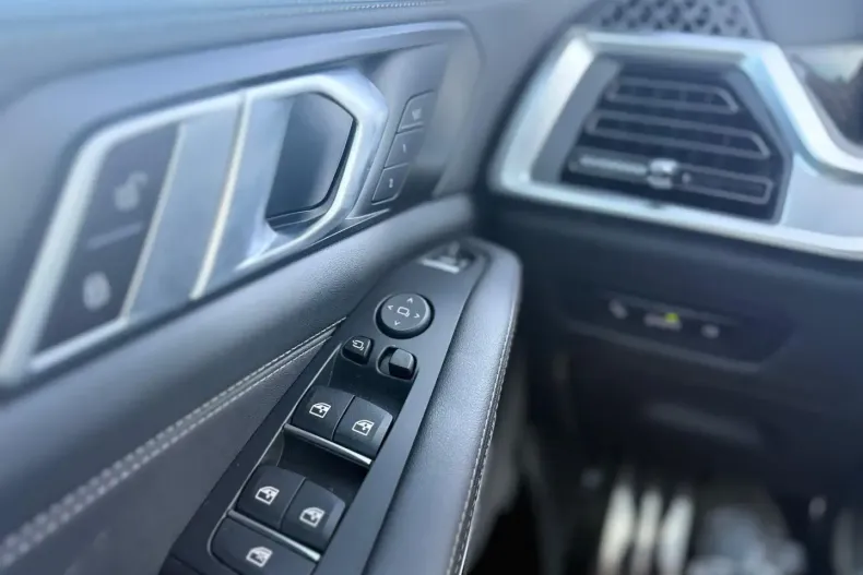 BMW X5 din 2023 cu 14.750 km - oferta BMW146536 - foto 12