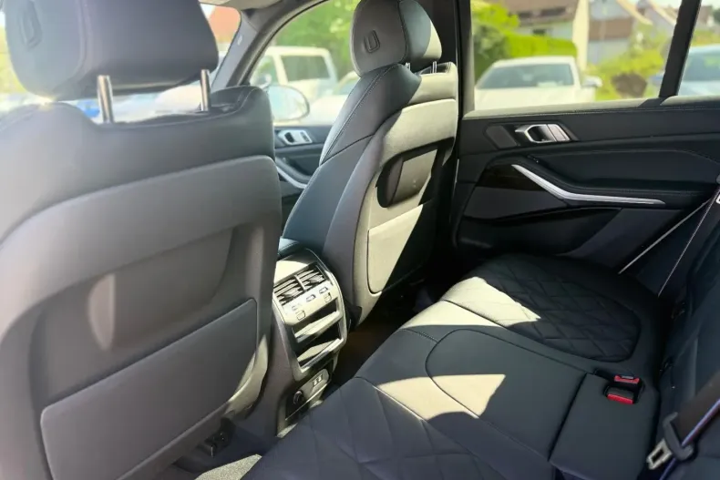 BMW X5 din 2023 cu 14.750 km - oferta BMW146536 - foto 13