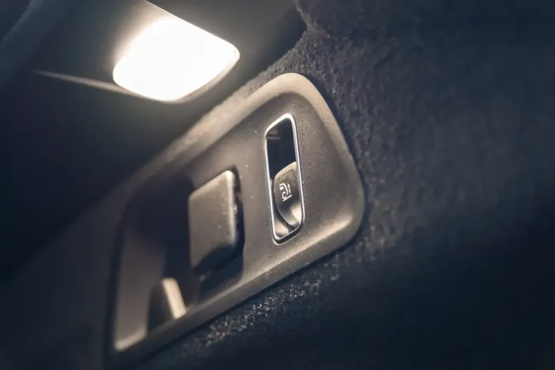 Mercedes-Benz GLE 53 AMG din 2021 cu 29.030 km - oferta MER146551 - foto 39