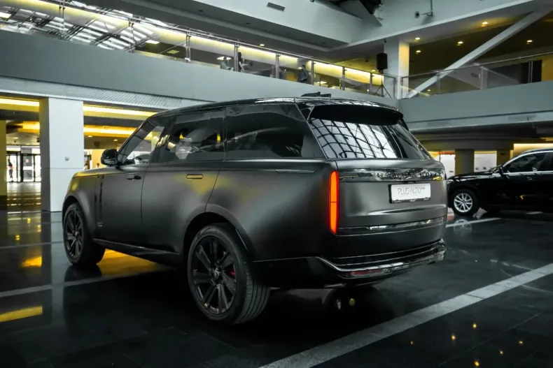 Land Rover Range Rover din 2023 cu 61.000 km - oferta LAN146558 - foto 5