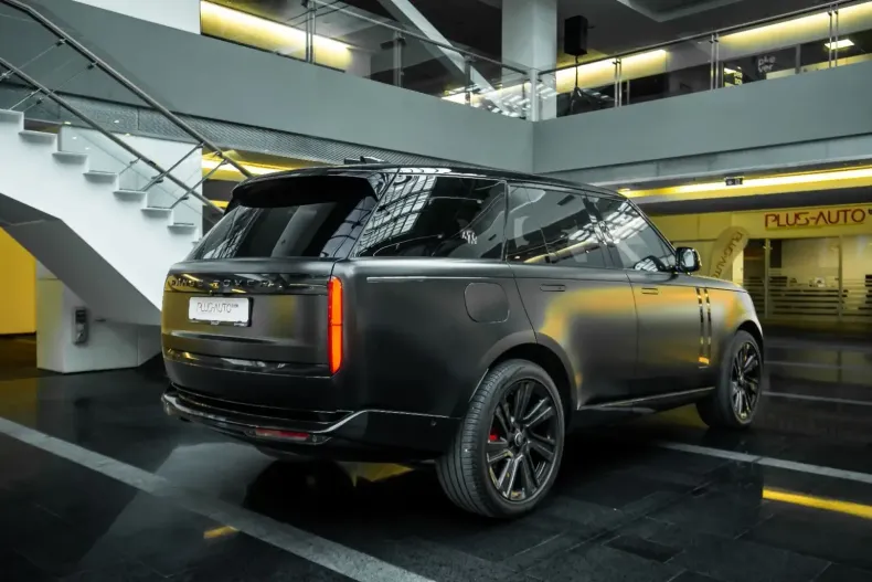 Land Rover Range Rover din 2023 cu 61.000 km - oferta LAN146558 - foto 6