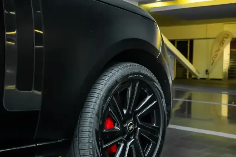 Land Rover Range Rover din 2023 cu 61.000 km - oferta LAN146558 - foto 17