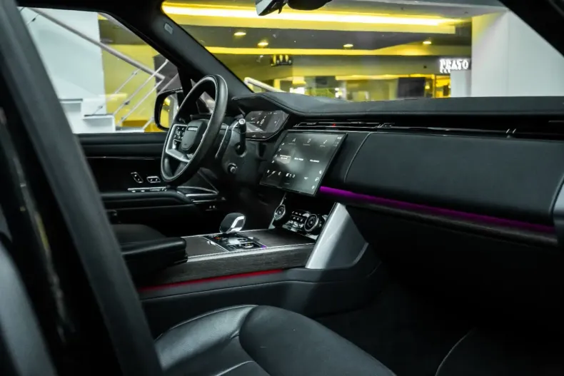 Land Rover Range Rover din 2023 cu 61.000 km - oferta LAN146558 - foto 18