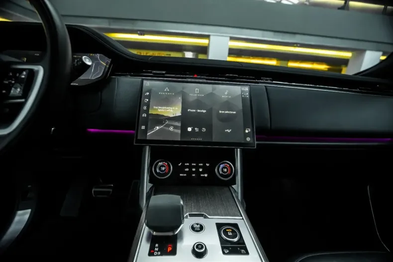 Land Rover Range Rover din 2023 cu 61.000 km - oferta LAN146558 - foto 22