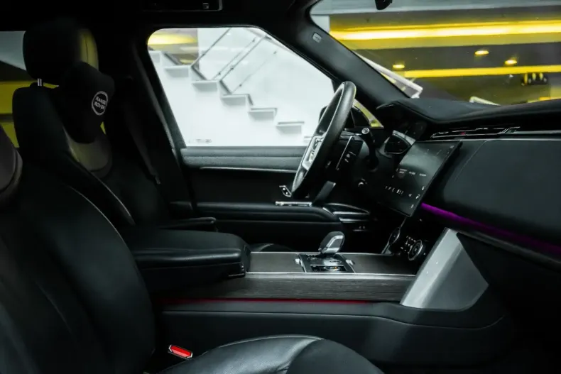 Land Rover Range Rover din 2023 cu 61.000 km - oferta LAN146558 - foto 31