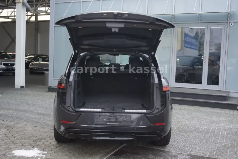 Land Rover Range Rover Sport din 2023 cu 21.000 km - oferta LAN146559 - foto 7