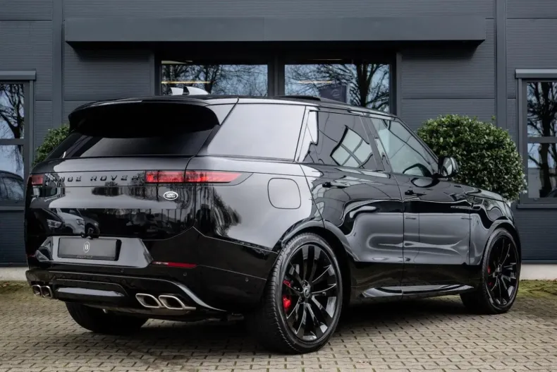 Land Rover Range Rover Sport din 2023 cu 5.997 km - oferta LAN146562 - foto 9