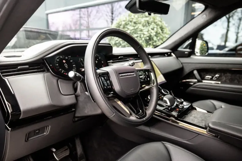 Land Rover Range Rover Sport din 2023 cu 5.997 km - oferta LAN146562 - foto 13