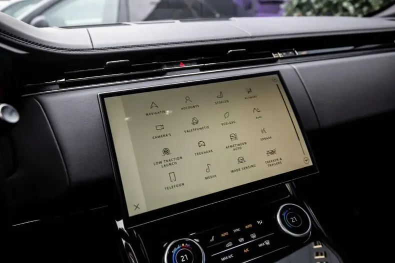 Land Rover Range Rover Sport din 2023 cu 5.997 km - oferta LAN146562 - foto 18