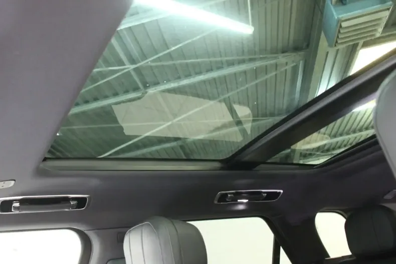 Land Rover Range Rover Sport din 2024 cu 18.900 km - oferta LAN146564 - foto 9