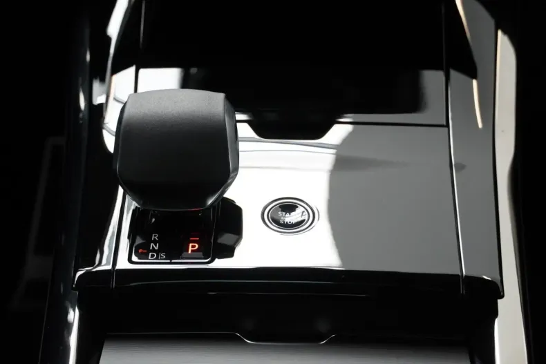 Land Rover Range Rover Sport din 2024 cu 9.999 km - oferta LAN146568 - foto 23