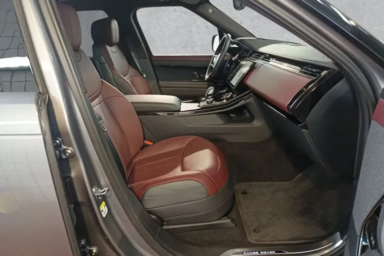 Land Rover Range Rover Sport din 2023 cu 15.889 km - oferta LAN146569 - foto 5