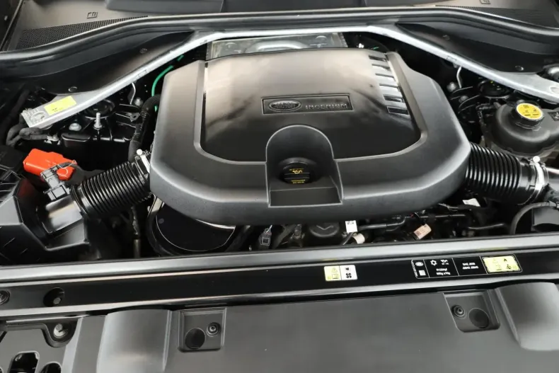 Land Rover Range Rover Sport din 2024 cu 50.100 km - oferta LAN146573 - foto 9