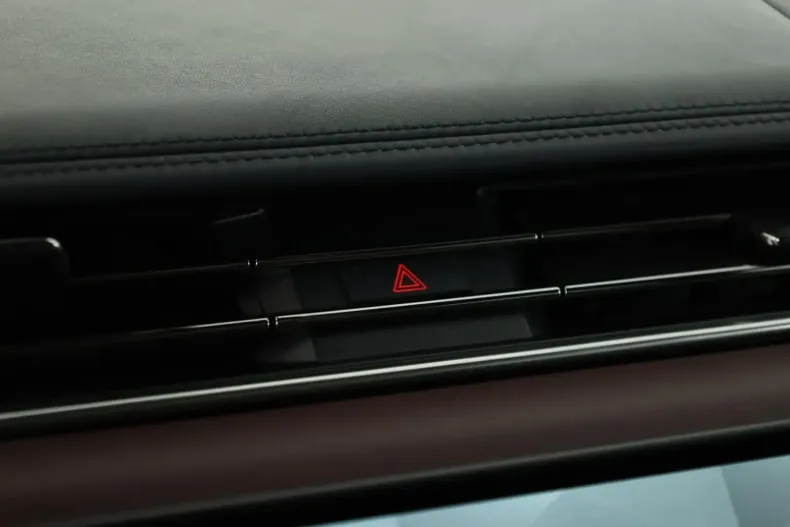 Land Rover Range Rover Sport din 2024 cu 50.100 km - oferta LAN146573 - foto 15