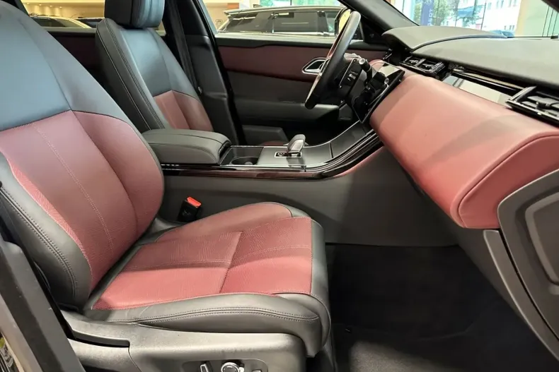 Land Rover Range Rover Velar din 2023 cu 14.900 km - oferta LAN146577 - foto 12