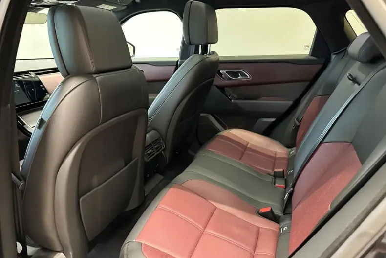 Land Rover Range Rover Velar din 2023 cu 14.900 km - oferta LAN146577 - foto 13