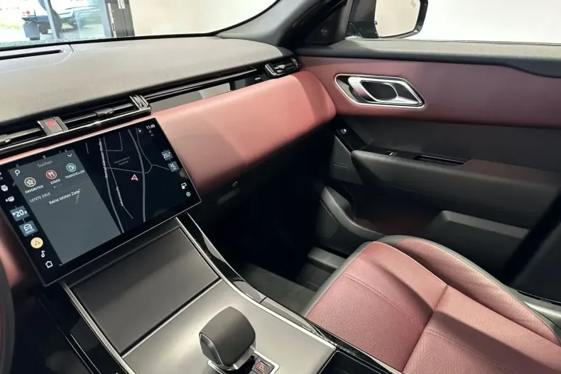 Land Rover Range Rover Velar din 2023 cu 14.900 km - oferta LAN146577 - foto 17