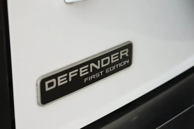 Land Rover Defender din 2023 cu 32.600 km - oferta LAN146580 - foto 12