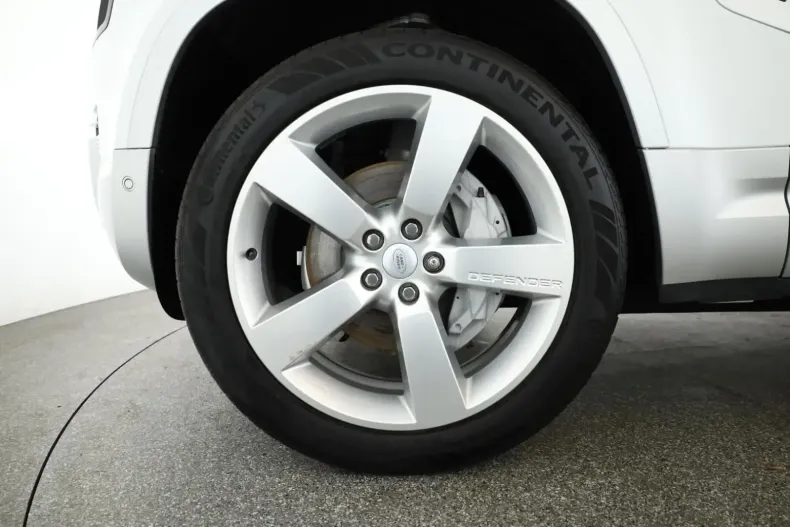 Land Rover Defender din 2023 cu 32.600 km - oferta LAN146580 - foto 20