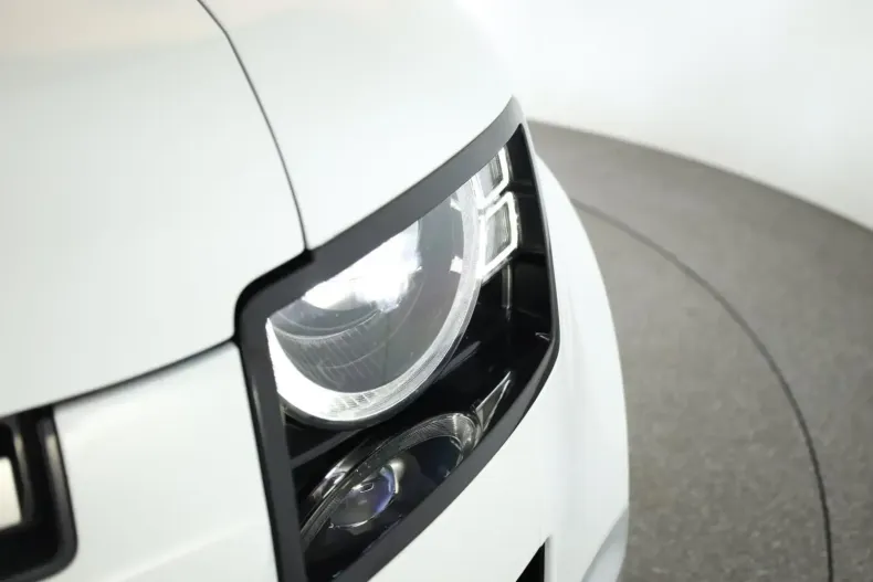 Land Rover Defender din 2023 cu 32.600 km - oferta LAN146580 - foto 22