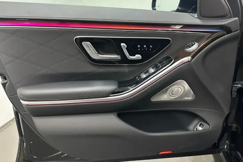 Mercedes-Benz S 580 din 2023 cu 3.500 km - oferta MER146581 - foto 8