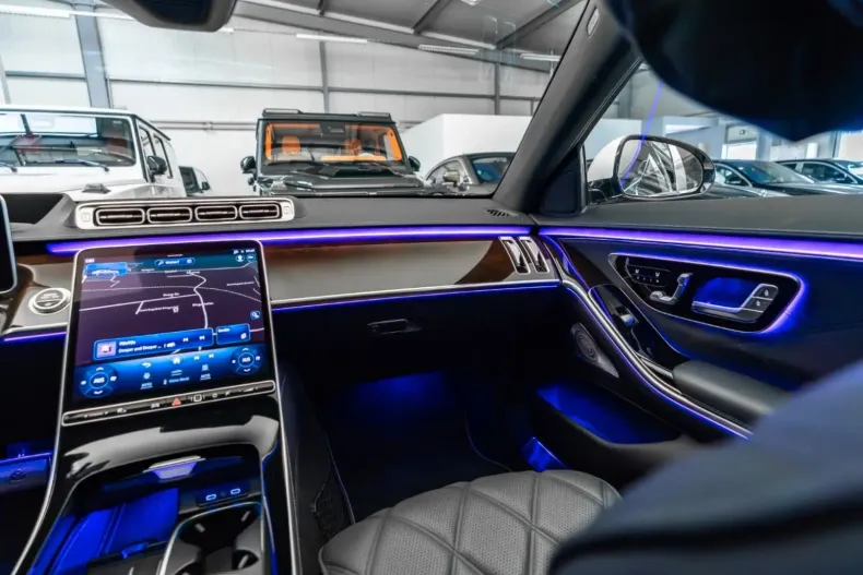 Mercedes-Benz S 580 din 2023 cu 22.946 km - oferta MER146588 - foto 13