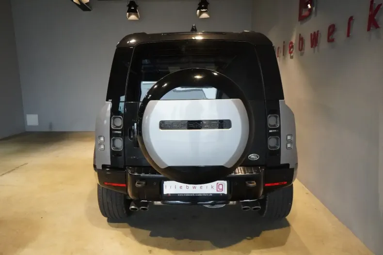 Land Rover Defender din 2023 cu 25.000 km - oferta LAN146595 - foto 12