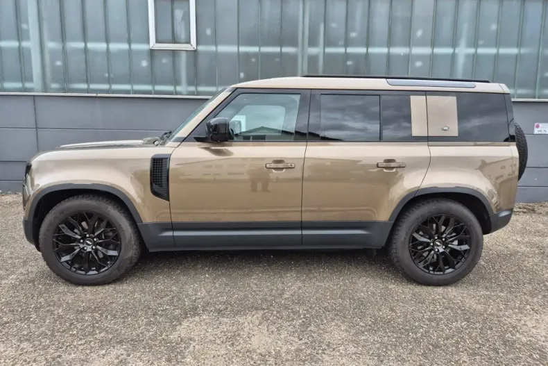 Land Rover Defender din 2023 cu 53.000 km - oferta LAN146599 - foto 2