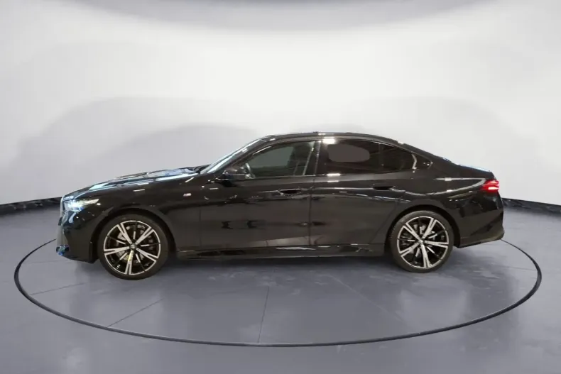 BMW 520 din 2024 cu 28.059 km - oferta BMW146600 - foto 2