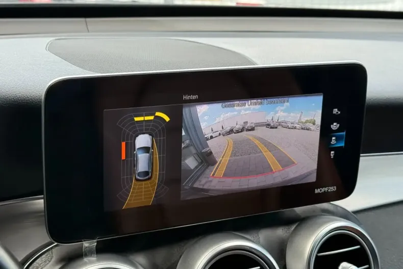 Mercedes-Benz GLC 200 din 2020 cu 86.800 km - oferta MER146601 - foto 9