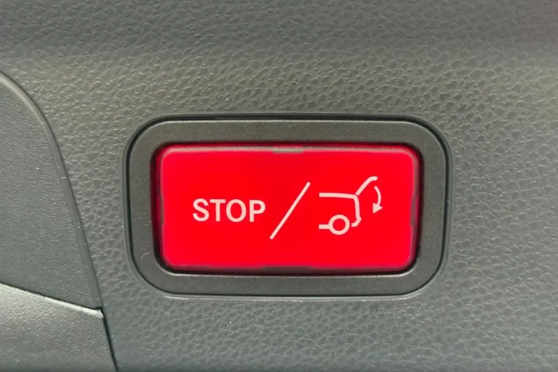 Mercedes-Benz GLC 200 din 2020 cu 94.500 km - oferta MER146627 - foto 14