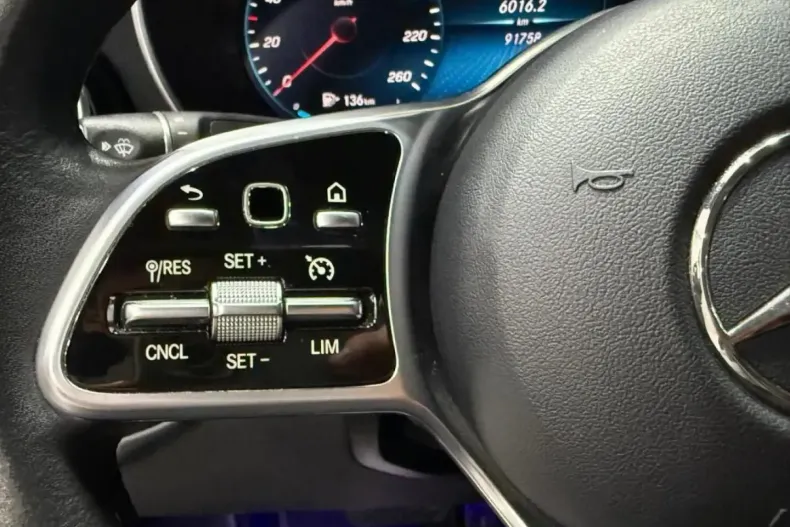 Mercedes-Benz GLC 220 din 2020 cu 91.000 km - oferta MER146628 - foto 14