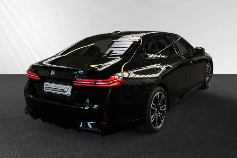 BMW 520 din 2024 cu 31.500 km - oferta BMW146629 - foto 3