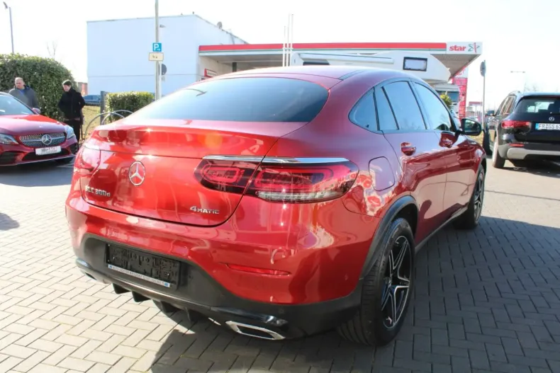 Mercedes-Benz GLC 300 din 2020 cu 80.000 km - oferta MER146630 - foto 5