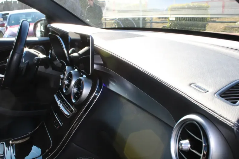 Mercedes-Benz GLC 300 din 2020 cu 80.000 km - oferta MER146630 - foto 10