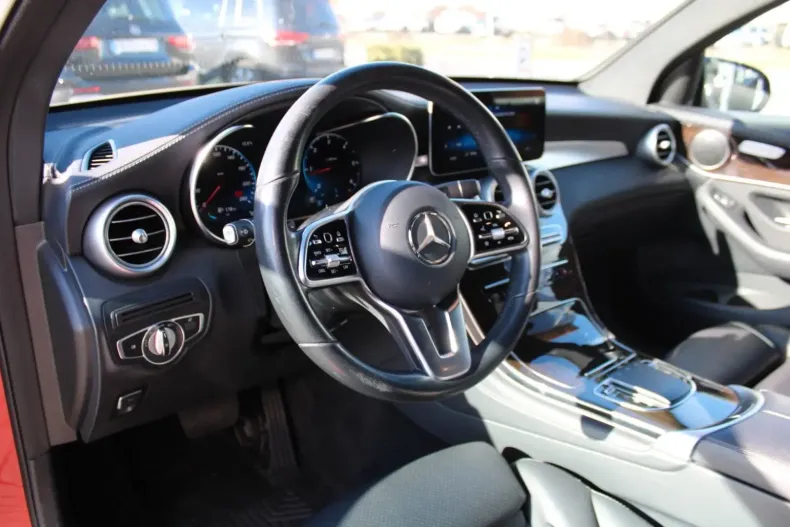 Mercedes-Benz GLC 300 din 2020 cu 80.000 km - oferta MER146630 - foto 11