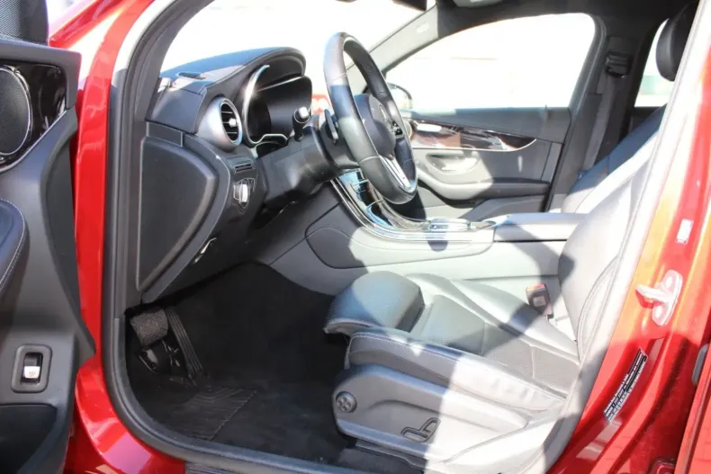 Mercedes-Benz GLC 300 din 2020 cu 80.000 km - oferta MER146630 - foto 14