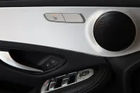 Mercedes-Benz GLC 200 din 2020 cu 83.980 km - oferta MER146633 - foto 19