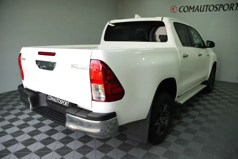 Toyota Hilux din 2023 cu 110.000 km - oferta TOY146648 - foto 6