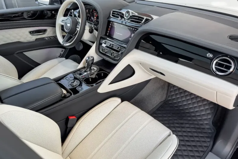 Bentley Bentayga din 2022 cu 25.000 km - oferta BEN146662 - foto 11