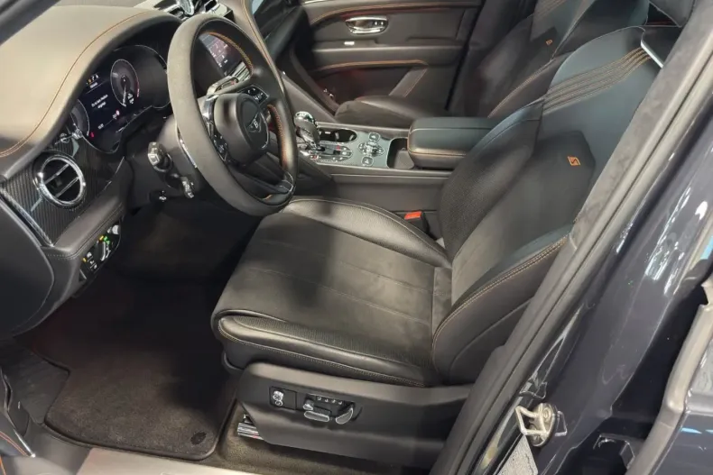 Bentley Bentayga din 2022 cu 26.355 km - oferta BEN146663 - foto 9