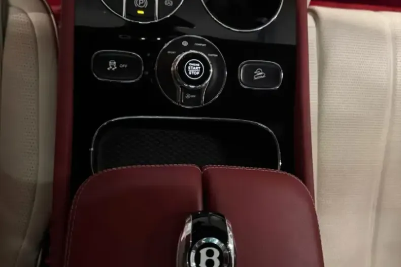 Bentley Bentayga din 2022 cu 59.950 km - oferta BEN146665 - foto 5