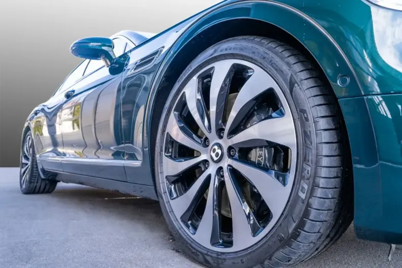 Bentley Flying Spur din 2021 cu 38.290 km - oferta BEN146666 - foto 10